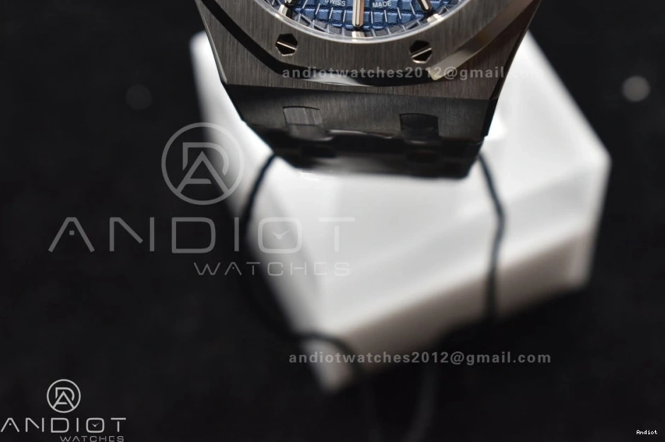 15450 on Best 1:1 Bracelet 37mm Edition Dial Clone Super Royal Blue SS SS ZF Textured Oak SA3120 0117